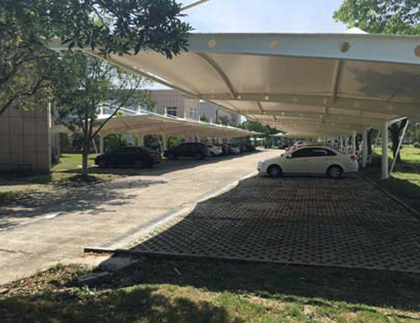 汽車(chē)停車(chē)棚